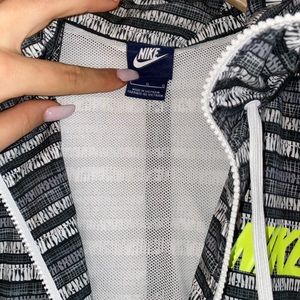 Wind Breaker Nike